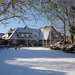 מלון Long Island House Sylt 3*