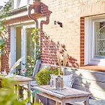 Отель Long Island House Sylt Вестерланд