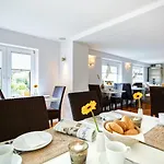 Отель Long Island House Sylt 3*