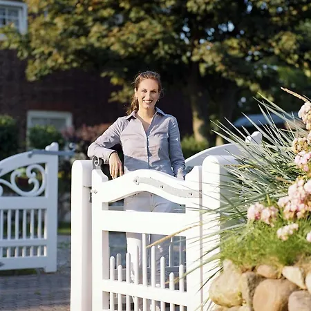 Long Island House Sylt 3*