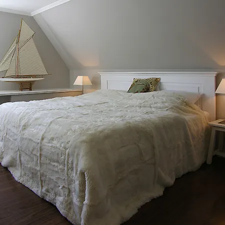 Long Island House Sylt Отель 3*